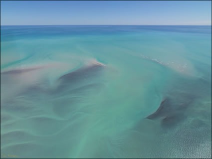 Roebuck Bay - WA (PBH3 00 10517)