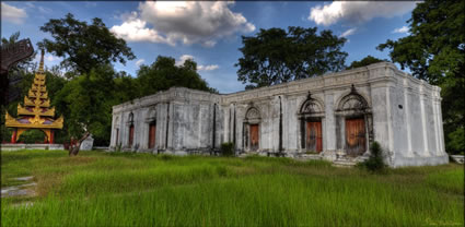 Royal Palace - Mandalay T (PBH3 00 14697)