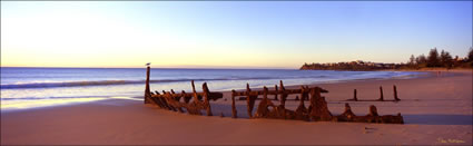 SS Dickey Sunrise 5 - Dickey Beach (PB00 3088)
