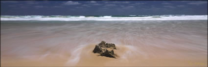 Salmon Beach - WA (PBH3 00 5349)