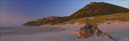 Salmon Beach - WA (PBH3 00 5383)