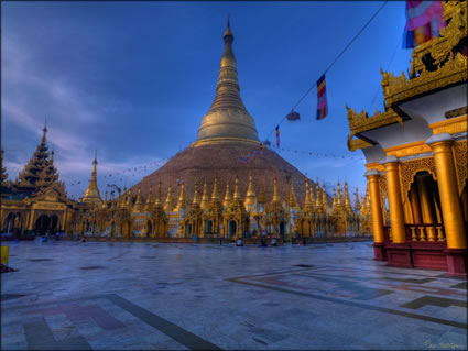 Shwedagon Paya SQ (PBH3 00  14527)