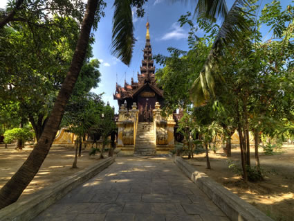 Shwe in Bein Monastery SQ (PBH3 00 14617)