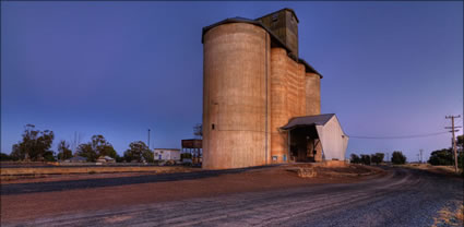 Silos - Quandialla - NSW T (PBH3 00 17713)