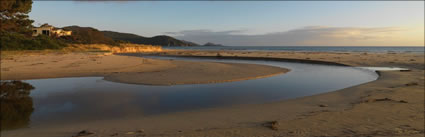 Sisters Beach - TAS (PBH3 00 2903)