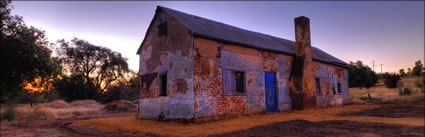 Sloans Cabin - Grenfell - NSW (PBH3 00 17846)