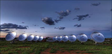 Solar Station -  NSW T (PBH3 00 16215)