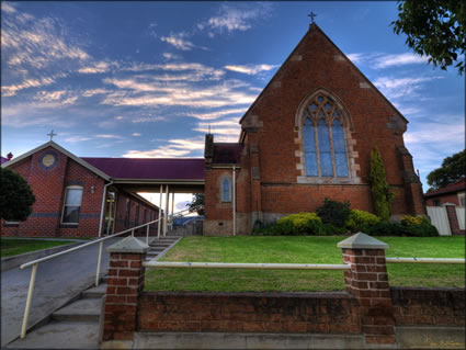 St Lukes Church - Junee - NSW SQ (PBH3 00 17200)