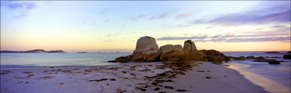 Sunrise - Picnic Rocks - TAS (PB00 5461)