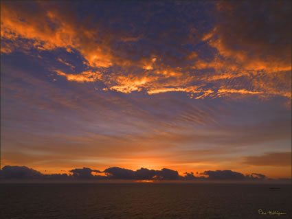 Sunrise - Seal Rocks - NSW SQ (PBH3 00 0251)