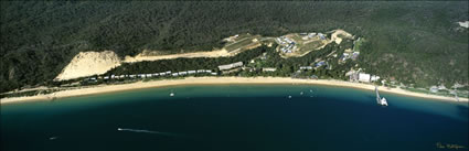 Tangalooma 2007 (PB00 5840)