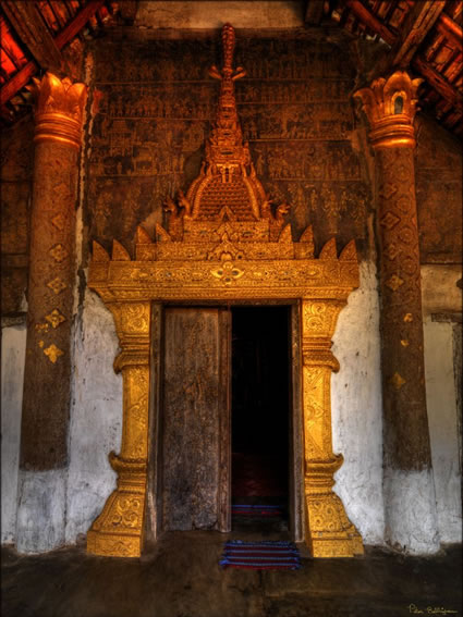 Temple Doorway SQ (PBH3 00 13829)