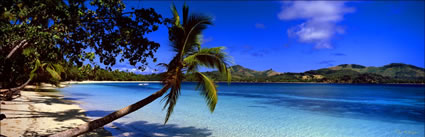 The Blue Lagoon - Fiji (PB00 4848)