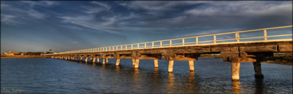 Tramway Bridge - Carnarvon - WA (PBH3 00 7580)