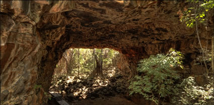 Undarra Lava Tubes - QLD (PBH3 00 13140)