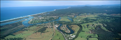 Urunga looking South - NSW (PB00 )