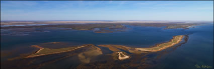 West Moore Island - WA (PBH3 00 9380)