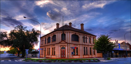 Westpac Bank - Temora - NSW T  (PBH3 00 16856)