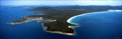 Whitehaven Beach - QLD (PB00 3435)