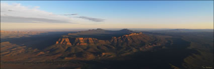 Wilpena Pound - SA (PBH3 00 18029)