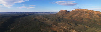 Wilpena Pound - SA (PBH3 00 18059)