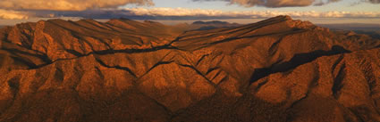 Wilpena Pound - SA (PBH3 00 19200)