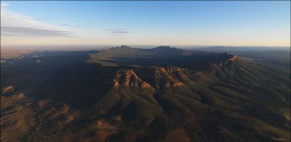 Wilpena Pound - SA T (PBH3 00 18032)