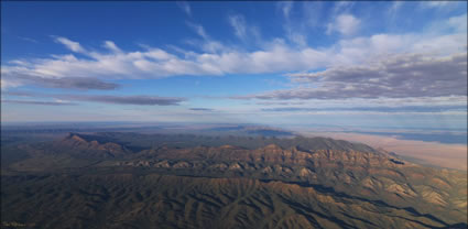 Wilpena Pound - SA T (PBH3 00 18047)