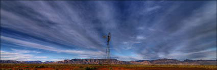 Windmill - Flinders Ranges - SA (PBH3 00 22091)