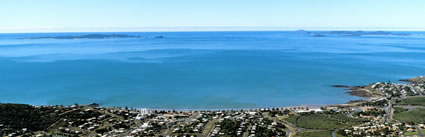 Yeppoon CBD West - East (PB00 1566) Crop